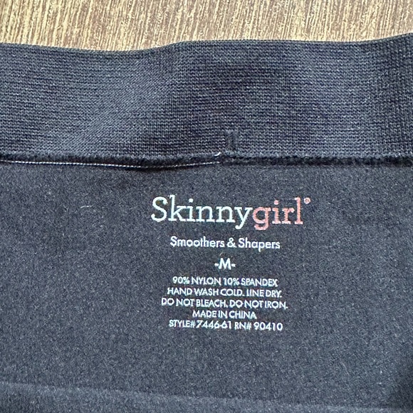 Skinnygirl Smoother and Shaper Size Medium - Picture 2 of 4